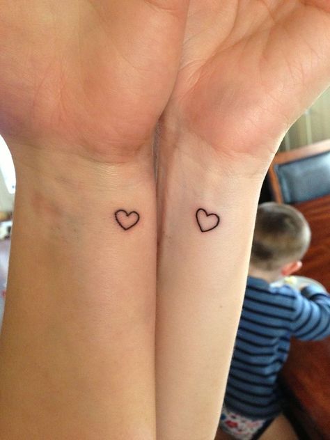 Mother Daughter Tattoo, 42 Tattoo, Father Daughter Tattoos, Mom Daughter Tattoos, Dragons Tattoo, Cute Matching Tattoos, Tiny Heart Tattoos, Tattoo Diy, Good Mother