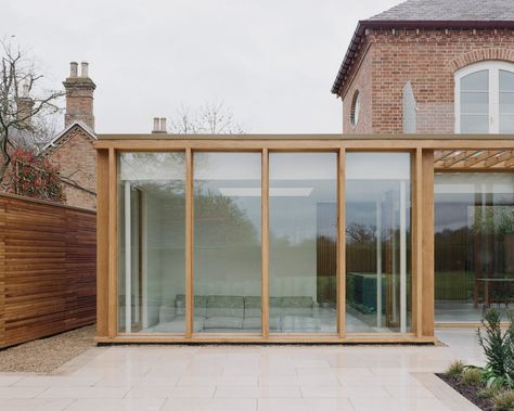 Architecture Extension, Brick Bedroom, Rural England, Georgian Style Homes, Glass Extension, Edwardian House, Window Benches, Glass Balustrade, Masonry Wall