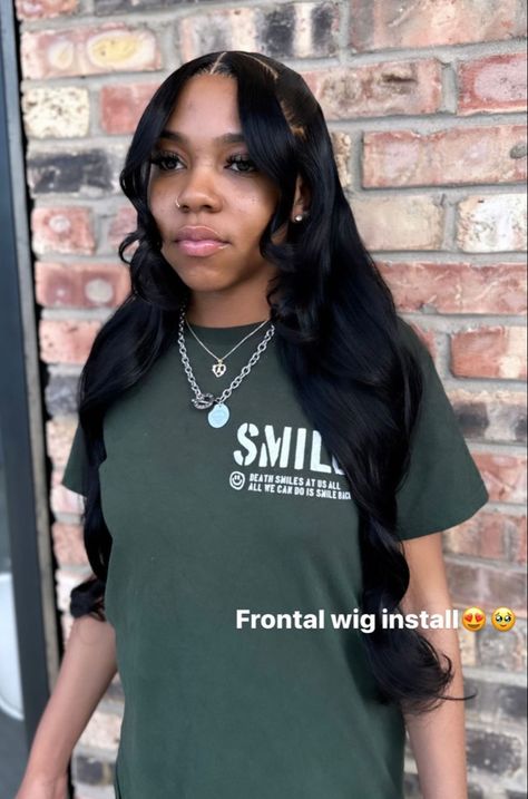 Bow Hairstyles For Black Women, First Day Of School Hairstyles Wig, Lace Front Wigs Styles Half Up Half Down, Hairstyles For Black Women Sew In, Swoop Lacefront Wig, Black Girls Weave Hairstyles, Curly Wig Hairstyles With Bow, Hair Styles With Real Hair, Hair Styles On Wigs