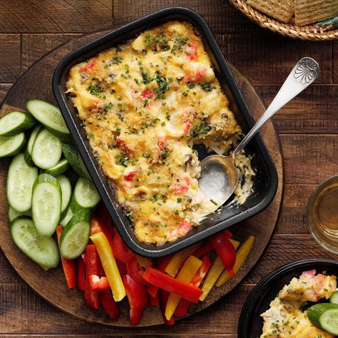 Air-Fryer Crab au Gratin Spread Crab Au Gratin, Crab Meat Au Gratin, Crab Appetizers, Feast Of Seven Fishes, Feast Of The Seven Fishes, Christmas Appetizers Easy, Food Casseroles, 7 Fishes, Au Gratin Recipes