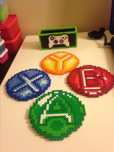 Perler Bead Christmas Coasters, Melty Bead Coasters, Coaster Perler Bead Patterns, Gamer Perler Beads, Perler Bead Games, Perler Bead Coasters Patterns Circle, Video Game Perler Beads, Video Game Perler Bead Patterns, Perler Bead Coasters Patterns