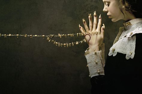 American Horror Story: Everything We Know About Season 7, and Beyond American Horror Story Roanoke, Ahs Roanoke, American Horror Stories, American Horror Story Seasons, Scary Stories, Horror Music, Horror Story, American Horror, Cultura Pop