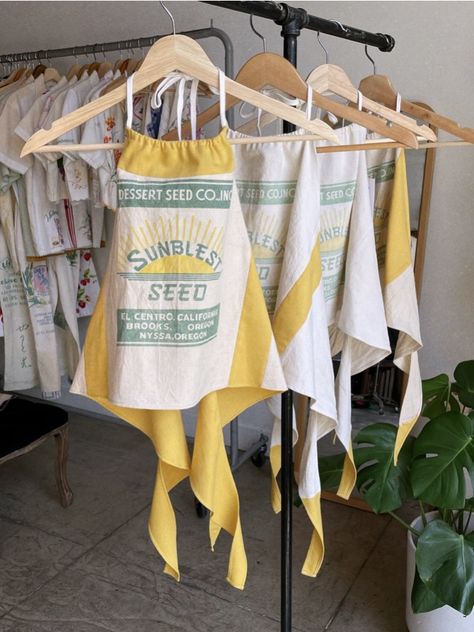 Hemp Clothes, Halter Top Pattern, Upcycled Dress, Upcycle Ideas, Hemp Clothing, Feedsack Fabric, Sewing Circles, Vintage Towels, Diy Tees