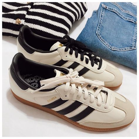 Cream laces or black laces?? Adidas Samba in sand strata #sambas #ltk https://liketk.it/4CqVs Black Sambas, Samba Outfit, Wishlist 2024, 2024 Style, Autumn 2024, Black Sand, Cream Lace, Adidas Samba, Black Laces