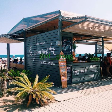 Diner Breakfast, Barceloneta Beach, Container Restaurant, La Barceloneta, Container Cafe, Food Stand, Container Bar, Cafe Shop Design, Backyard Bar