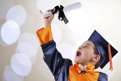 Boy, 12, wows crowd with eccentric dance moves at school graduation Creative Shots For Graduation Ideas, College Savings Plan, Balloon Science Experiments, Elementary School Graduation, College Savings, Robot Dance, Kids Stealing, George Washington Carver, College Planning