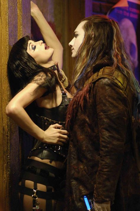 A photo of Amber Sweet and Graverobber. God I love "Graverobber" Terrance Zdunich.Paris Hilton is so lucky. Repo The Genetic Opera, Amber Sweet, Grunge Couple, Rock Opera, Arte 8 Bits, Musical Movies, Couple Aesthetic, Genetic, Couples Photoshoot