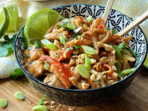 Spicy Chicken Pad Thai - easy 30 minute recipe - A Gouda Life Spicy Chicken Pad Thai, Creamy Parmesan Rice, Apple Cobbler Easy, Homemade Pad Thai, Cobbler Easy, Chicken Pad Thai, Take Out Menu, Thai Sauce, Spicy Thai