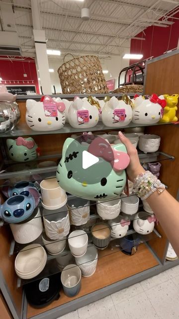 ray on Instagram: "nothing gets me more into the season than hello kitty halloween finds🎃✨🖤
-
-
#hellokitty #hellokittylover #hellokittycore #hellokittyaddict #hellokittylovers #hellokittystuff #hellokittycollection #halloween #halloweendecor #halloweenlife #hellokittystuff #tjmax #marshalls #tjmaxxfinds #marshallsfinds #homegoodsfinds #homegoods #planters #planting #hellokittyplanter" Hello Kitty Centerpiece Ideas, Hello Kitty Centerpiece, Tjmaxx Finds, Tj Max, Hello Kitty Halloween, Centerpiece Ideas, Hello Kitty Collection, Planting, Home Goods