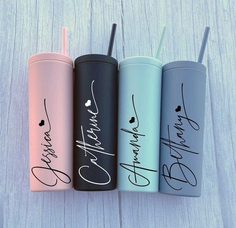 Rose Gold Bride, Vinyle Cricut, Matte Tumbler, Color Acrylic, Color Text, Personalized Bridesmaid Gifts, Vinyl Cut, Personalized Tumbler, Bridesmaids Personalized