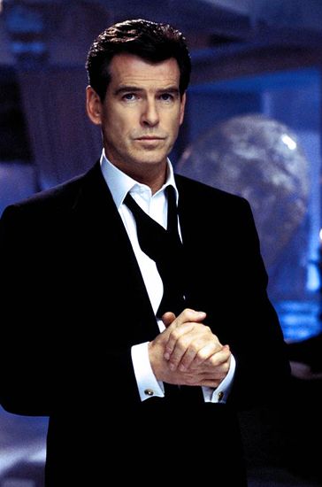 die another day Pierce Bronson, James Bond Suit, Die Another Day, Future Man, Bond Series, James Bond Style, Award Ideas, 007 James Bond, Ian Fleming