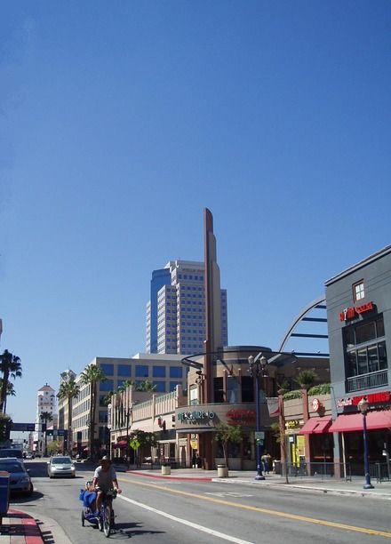 Long Beach, CA : Downtown Long Beach, Pine Ave. photo, picture, image (California) at city-data.com Long Beach Aesthetic, Downtown Long Beach, Cal State, California City, Super Rich Kids, Long Beach California, Super Rich, City Pictures, New Photo Download