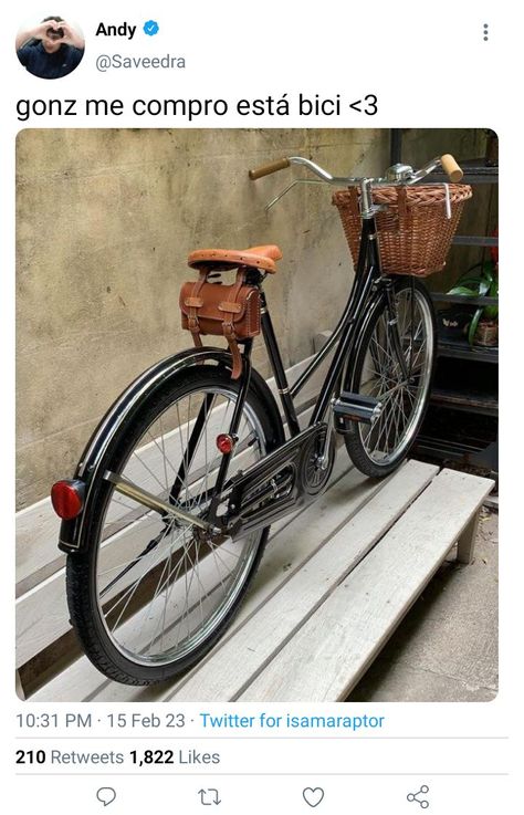 𝐒𝐏𝐀𝐑𝐓𝐎𝐑 | En donde Andrés dejó con miedo cargando su celular e… #fanfiction # Fanfiction # amreading # books # wattpad Vintage Bicycles Aesthetic, Bycicles Aesthetic, Old Fashioned Bike, Bicycle Aesthetic, Old Fashioned Bicycle, Bicycle Chic, Leather Bicycle, Urban Bicycle, Bike Aesthetic