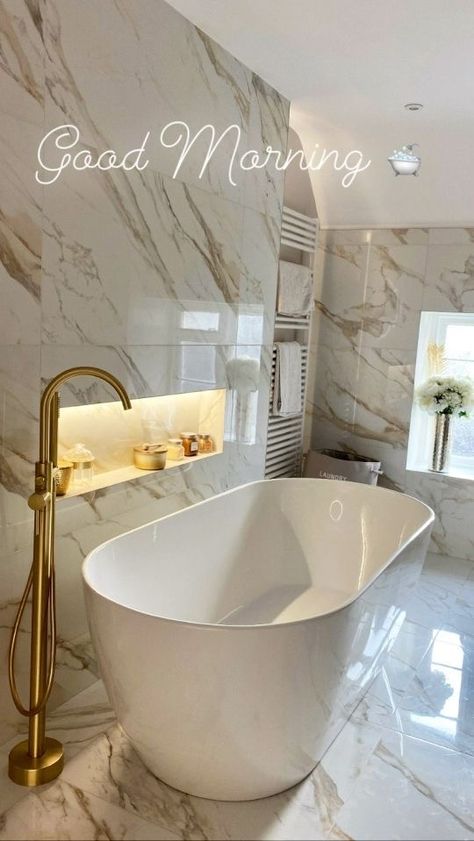 Stand Alone Bath Tub, Gemma Owen, Her Bathroom, Restroom Design, White Room Decor, Washroom Design, Bathroom Inspiration Decor, Bathroom Design Luxury, Home Design Living Room