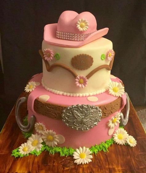 Cowgirl Bday Party Ideas, Cowgirl Baby Shower Cake, Country Birthday Cakes, Western Theme Cakes, Western Birthday Cakes, Cowgirl Baby Shower, Cowgirl Cakes, Cowgirl Baby Showers, Country Birthday