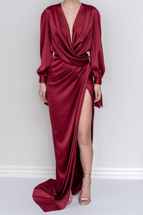 Wrap Evening Dress, Robe Dress Wrap, Elegant Plus Size Dresses, Plus Size Dresses For Party, Beautiful Gown Designs, Long Wrap Dress, Elegant Plus Size, Silk Wrap Dress, Satin Evening Gown