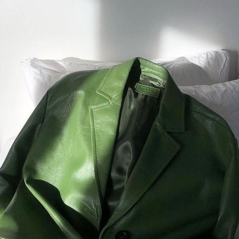 Green Leather Jacket Outfit, Green Leather Jackets, Green Jacket, Green Leather, Jacket Outfits, Piece Of Clothing, Women's Style, Leather Women, Vegan Leather