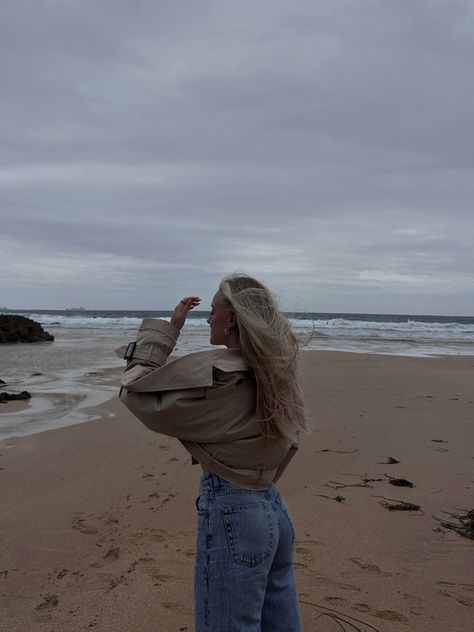 Winter Beach Pictures Instagram, Cold Day Photoshoot, Rainy Beach Photos, Rainy Beach Pictures, Cold Weather Beach Photoshoot, Beach Pictures Cold, Beach Winter Photoshoot, Cloudy Beach Photoshoot, Cloudy Beach Aesthetic