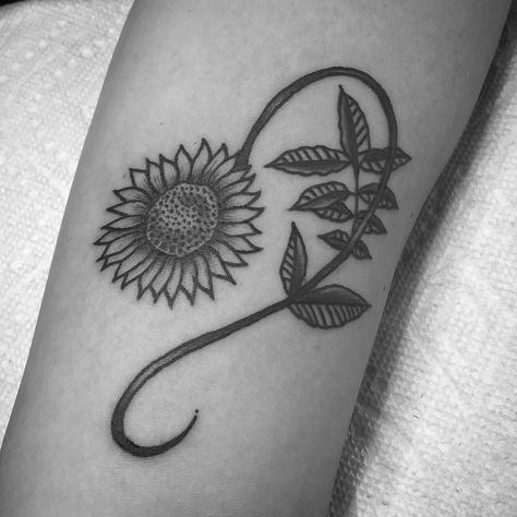 Meaning Full Tattoos, Leo Symbol Tattoos, Leo Sign Tattoo, Leo Zodiac Tattoos, Leo Symbol, Leo Tattoo, Sign Tattoo, Leo Tattoos, Med Tech