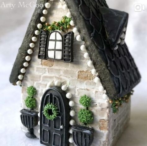 Creative Gingerbread House Ideas, Creative Gingerbread House, Gingerbread Contest, Gingerbread Inspiration, Liz Adams, Homemade Gingerbread House, Gingerbread House Ideas, Gingerbread Creations, Gingerbread House Recipe