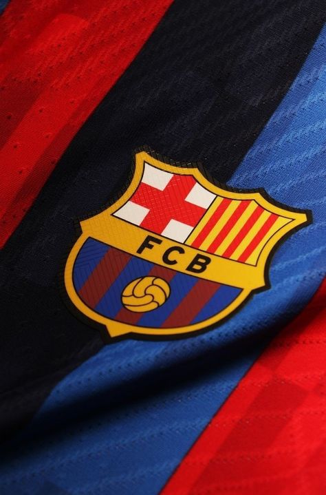 Barcelona Logo, Fc Barcelona Wallpapers, Martin Ødegaard, Barcelona Futbol Club, Leonel Messi, Porsche Logo, Fc Barcelona, Football Club, Dri Fit