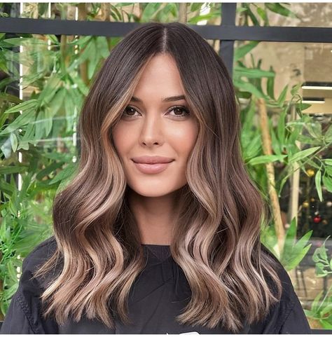 Sunkissed Hair, Fall Blonde Hair, Brunette Hair With Highlights, Brunette Balayage Hair, Ash Blonde Hair, Brown Hair Balayage, Summer Hair Color For Brunettes, Balayage Brunette, Hair Color Balayage