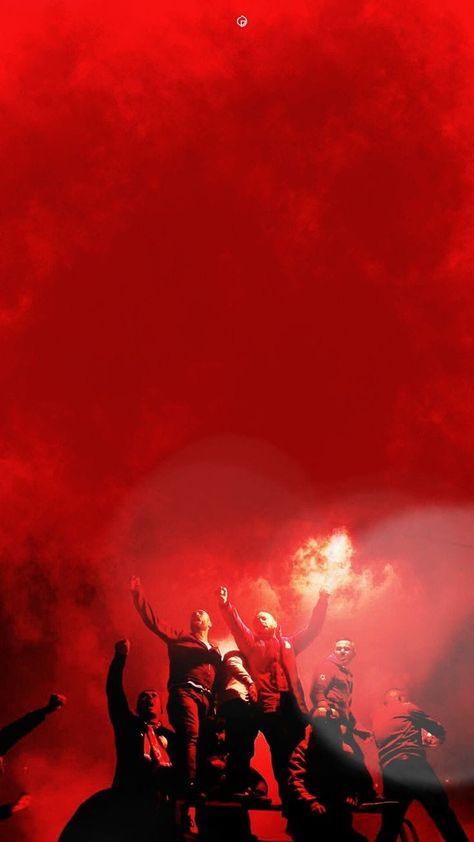 Casual Football Hooligans Wallpaper, Dynamo Dresden Wallpaper, Red Star Belgrade Wallpaper, Fire Experiment, Gs Wallpaper, Football Landscape, Football Theme Birthday, Red Star Belgrade, Ultra Casual