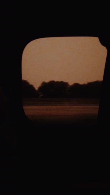 Lucija Core, Vintage Sunset Aesthetic, Moody Spotify Playlist Covers, Dark Orange Aesthetic Vintage, Sunset Dark Aesthetic, Gloomy Orange Aesthetic, Filter Guide, Filter Aesthetic, Fotografi Digital