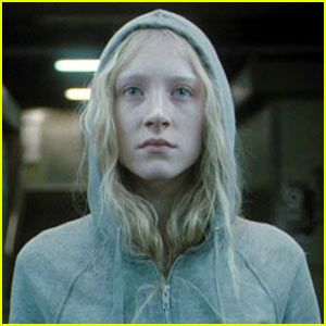 Hanna. Hanna Movie, Best Spy Movies, The Lovely Bones, Eric Bana, 2011 Movies, Saoirse Ronan, Dark Comedy, Character Profile, Movie Trailer