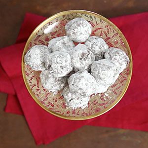 Bourbon Balls offer up a powerful punch while packaged in a small bite. These sweet, no-bake treats are a favored gift and a perfect nibble for parties. Bourbon Balls Recipe, Southern Living Recipes, Bourbon Balls, Bourbon Recipes, Fudge Pie, Christmas Sweets, Balls Recipe, Christmas Goodies, Holiday Cooking