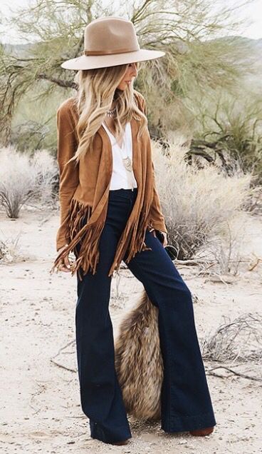 Fall 2024 Western Fashion Trends, Western Style For Women Over 50, Ranch Vacation Outfit, White Cowgirl Hat Outfit, Vegas Western Outfits, Beth Dutton Style Outfits, Western Inspired Outfits Women, Western Attire For Women, Western Outfits Women Spring