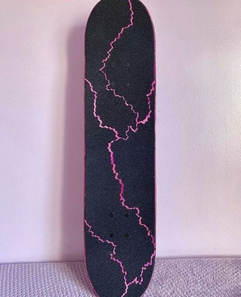 Cool Skateboard Griptape Designs, Cool Griptape Designs, Custom Skateboard Decks Art, Skatebored Art, Skate Griptape Art, Skateboard Painting Ideas Easy, Skateboard Griptape Design, Cool Skateboard Designs, Scate Bords