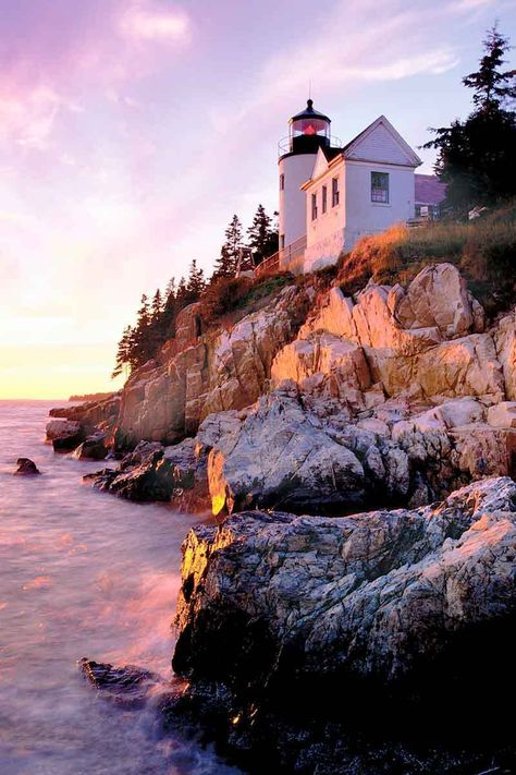 Visit Bass Harbor Head Lighthouse while on a day trip to Southwest Harbor, Maine. For more ideas on what to do, check out this post. Maine Lighthouses Photography, Maine Photos, Southwest Harbor Maine, Maine Aesthetic, Maine Photography, Bar Harbor Maine, Maine Lighthouses, Visit Maine, Maine Vacation