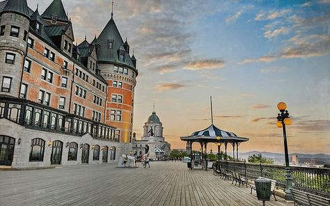 A FREE WALKING TOUR OF QUEBEC CITY Hidden Treasure, Simply The Best, Quebec City, Canada Travel, Walking Tour, Tour Guide, Walking, Travel