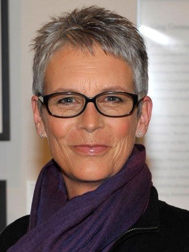 Jamie Lee Curtis Hair, Short Haircuts Ideas, Super Short Haircuts, Short Spiky Hairstyles, Haircuts Ideas, Short Hair Pixie Cuts, Lee Curtis, Super Short Hair, Jamie Lee Curtis