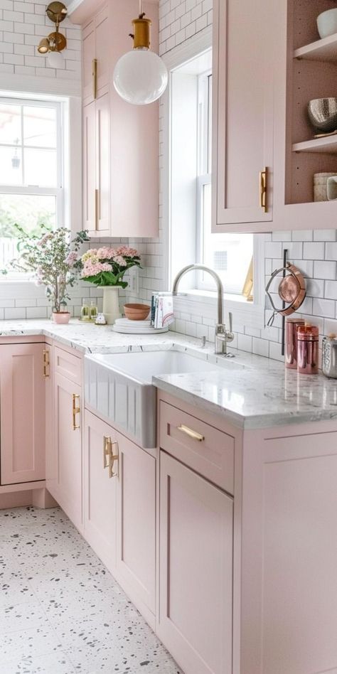 Emslifeandloves Pink And Cream Kitchen Ideas, Blush Cabinets, Pink And Gold Kitchen, White Pink Kitchen, Barbie Apartment, Blush Kitchen, Pink Kitchen Cabinets, Pink Kitchen Ideas, Pink Kitchens