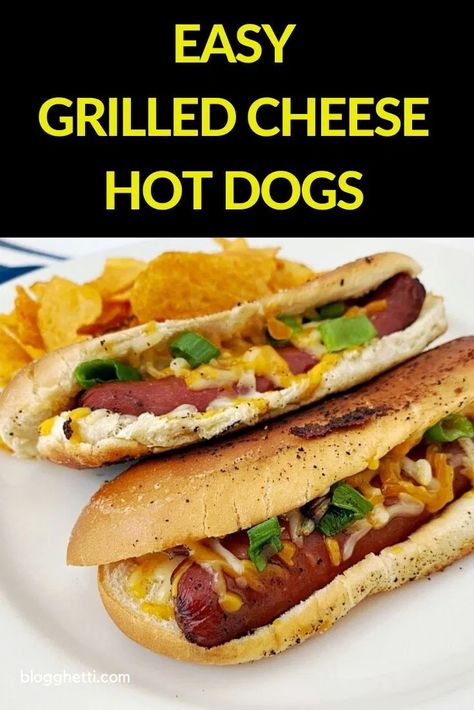 Grilled Cheese Recipes Easy, Grilled Cheese Hot Dog, Cheese Hot Dogs, Hot Dog Casserole, Pizza Grilled Cheese Sandwich, Buffalo Chicken Grilled Cheese, Easy Grilled Cheese, Creative Sandwich, Ultimate Grilled Cheese