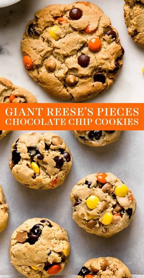 Reese's Pieces, Homemade Snickers, Fitness Humor, Cookies Bars, Peanut Butter And Chocolate, Cookies Easy, Bake Dessert, Easy Homemade Recipes, Homemade Recipe