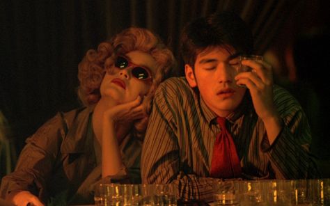 chungking express Days Of Being Wild, Chungking Express, The It Girl, In The Mood For Love, Takeshi Kaneshiro, Mood For Love, 얼굴 드로잉, Fallen Angels, Movie Shots