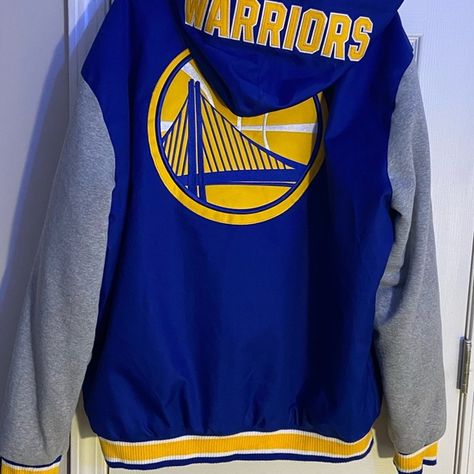 Reversible Golden State Warriors jacket Warriors Outfit Female Golden State, Warriors Clothes, Warrior Outfits Female, Golden State Warriors Outfit, Basketball Dress, Shifting Wardrobe, Golden State Warriors Hoodie, Warriors Jacket, Warrior Outfit