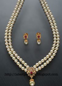 Neck Pieces Jewelry, Gold Pearl Jewelry, Pearl Jewelry Design, Gold Jewelry Simple Necklace, Pearl Necklace Designs, Gold Necklace Indian Bridal Jewelry, Gold Necklace Simple, Beaded Necklace Designs, Pearl Jewelry Wedding