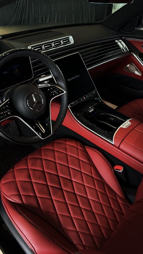 Mercedes Interior Aesthetic, Mercedes Benz Interior, Mercedes Interior, Black Mercedes Benz, Dream Cars Mercedes, Car Interiors, Cars Luxury, Luxury Lifestyle Dreams, Driving Pictures