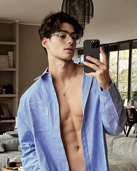 Jacob Rott Boyfriend Material, Jacob Rott Aesthetic, Jacob Elevator Boys, Elevator Boys Tiktok, Jacob Rott And Tim Schaecker, Bad Ash, Elevator Boys, Jacob Rott, Dream Man