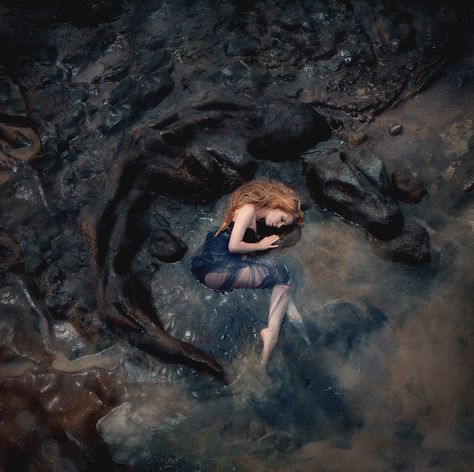 "You are My Shelter, You are My Soul" - Photographer & Model: Sina Domke - Sturmideenkind Photography Alan Lee, Fairytale Photography, Fantasy Photography, Foto Art, Dark Beauty, 인물 사진, Story Inspiration, Sirens, Female Portrait