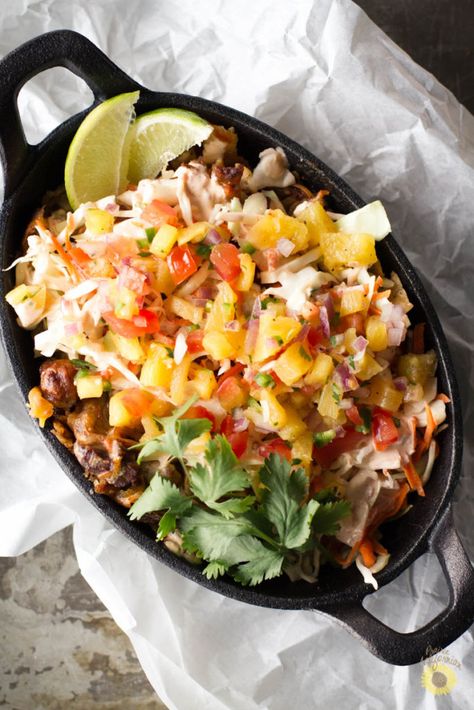 Pulled Pork Nachos with Pineapple Salsa-4 Pineapple Nachos, Pulled Pork With Pineapple, Chipotle Slaw, Chipotle Sour Cream, Pork With Pineapple, Caribbean Dishes, Pineapple Salsa Recipe, Chicken Pineapple, Pulled Pork Nachos