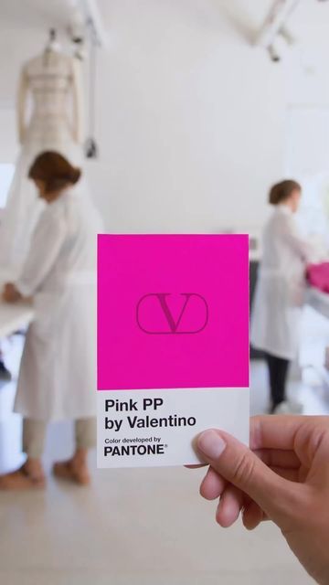 Pantone Pink Bright, Pink Valentino, Viva Magenta, Shocking Pink, The Love Club, Pink Interior, September 16, Pantone Color, Colorful Fashion