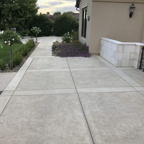 Stamped Concrete Colors, Wood Stamped Concrete, Stamped Concrete Designs, Stamped Concrete Patio Designs, Stamped Concrete Patterns, Stamped Concrete Walkway, Poured Concrete Patio, Stamped Concrete Driveway, Concrete Stain Patio