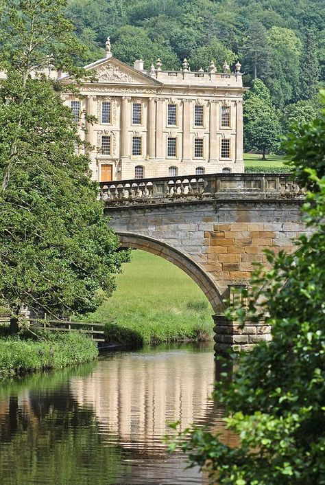 Chatsworth House is a stately home in the Derbyshire Dales, 3.5 miles north-east of Bakewell and 9 miles west of Chesterfield, England. The seat of the Duke of Devonshire, it has belonged to the Cavendish family since 1549 Duke Of Devonshire, Chatsworth House, Castle Aesthetic, English Manor, Casa Vintage, Chateau France, English Country House, Stately Home, Edwardian Era