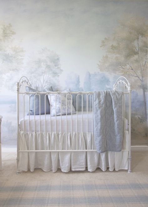 Nursery Murals That Grew Up – Susan Harter Muralpapers Prince Design, Nature Themed Nursery, Room Clothes, Room Neutral, Whimsical Nature, Nursery Mural, Rooms Ideas, Room Baby, Baby Rooms