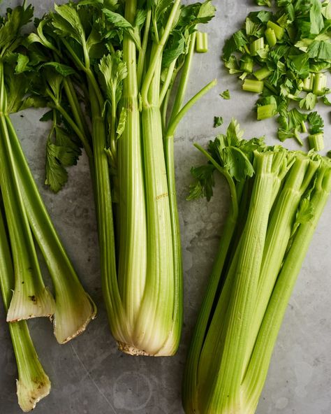 Can You Freeze Celery, Freeze Celery, How To Freeze Celery, How To Store Celery, Watermelon Farming, She Crab Soup, Celery Recipes, Freezing Herbs, Freezing Food